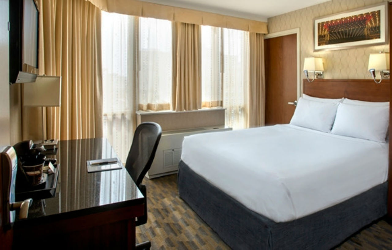 Отель Voco Times Square South New York By Ihg Экстерьер фото